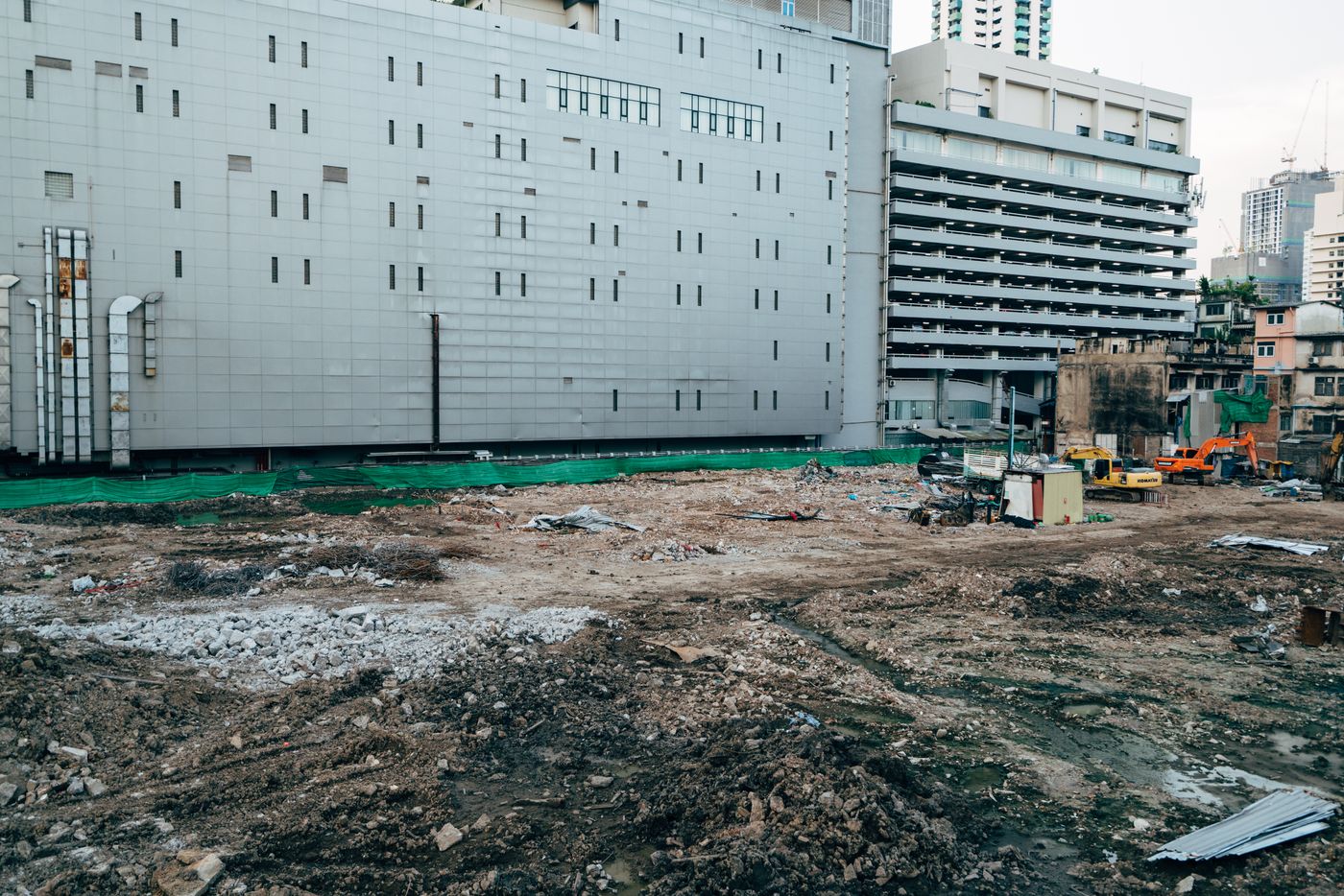 Earthquake Safety in Urban Transformation: The Essentials of a Sound Building